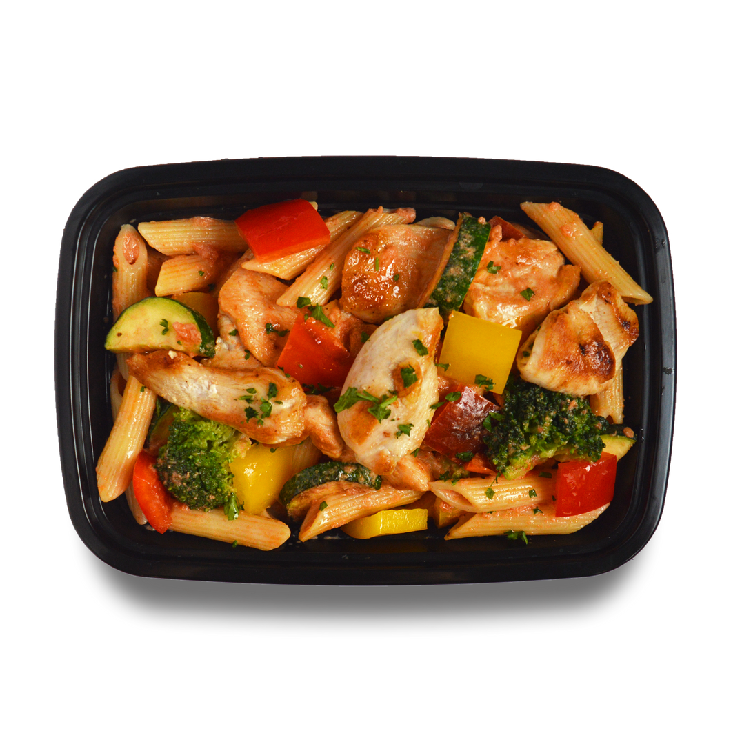 Chicken breast, broccoli, red pepper, zucchini, penne pasta in a creamy rose sauce